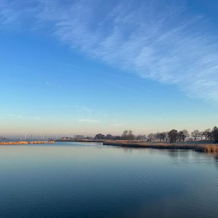 Hausboot Der Frieslaender Im Wangermeer Schillig Bagian luar foto