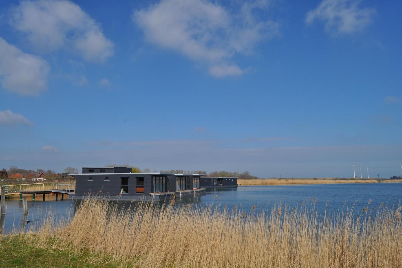 Hausboot Der Frieslaender Im Wangermeer Schillig Bagian luar foto
