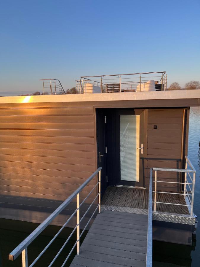 Hausboot Der Frieslaender Im Wangermeer Schillig Bagian luar foto